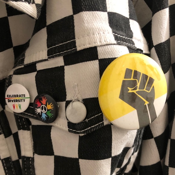 Cropped Moto Jacket with checkerboard pattern and pins - Picture 3 of 4